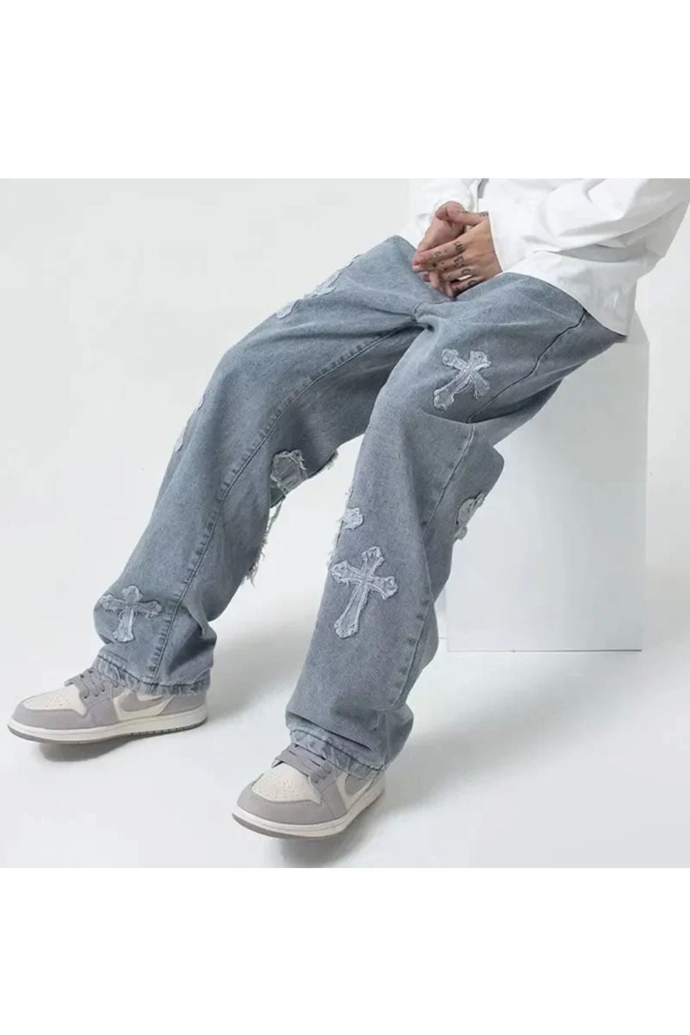 'Cross' Baggy Jeans