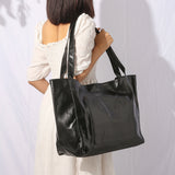 Aurelia – Classic Nero Vintage Leather Tote