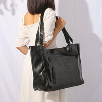 Aurelia – Classic Nero Vintage Leather Tote